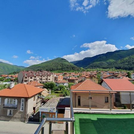 Enis Hotel С Минерален Басейн Sapareva Banya Luaran gambar