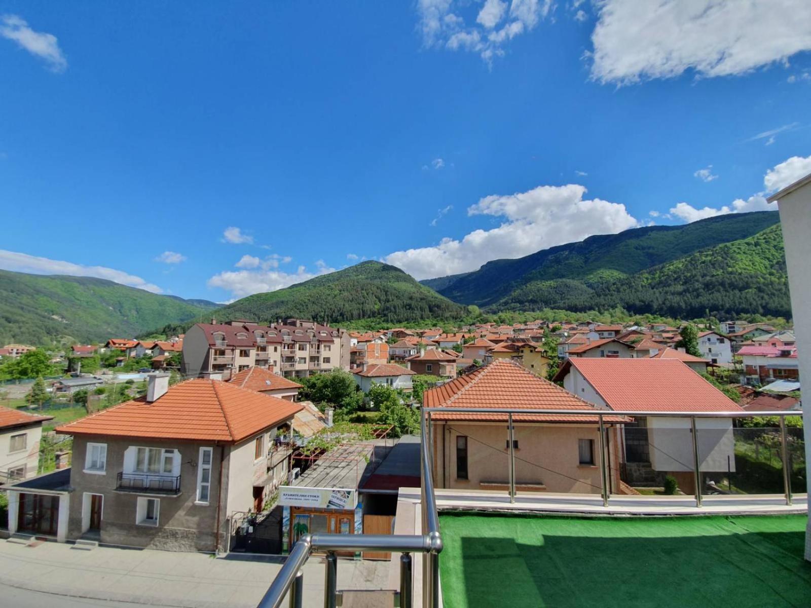 Enis Hotel С Минерален Басейн Sapareva Banya Luaran gambar